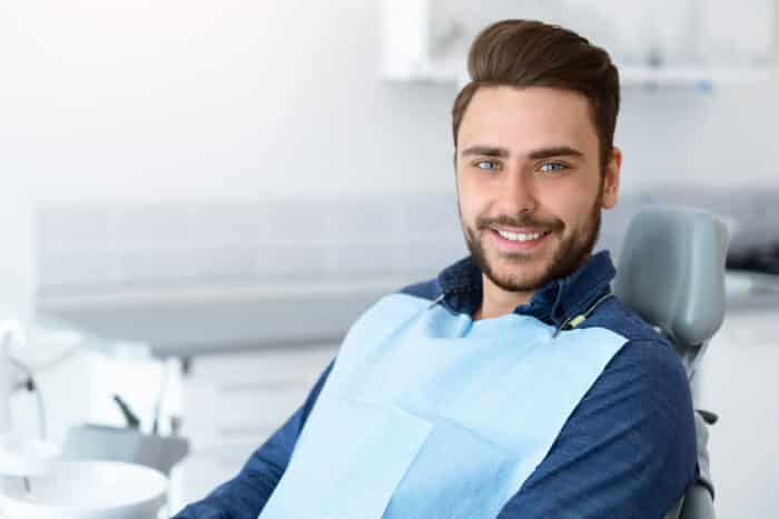 dentists suggest how smokers can still get dental implants in peachtree city