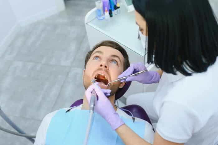 avoid dental problems early with dentist in peachtree